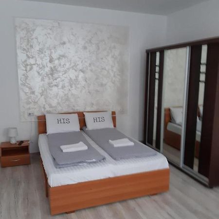 Modern Apartament Central Old Town Braşov Extérieur photo