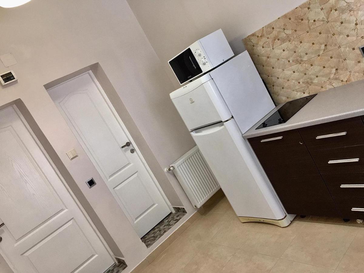Modern Apartament Central Old Town Braşov Extérieur photo
