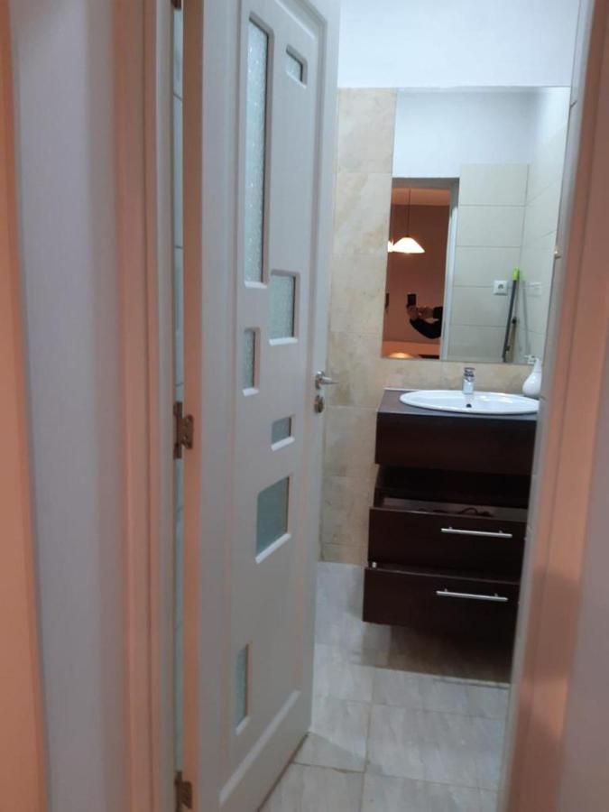 Modern Apartament Central Old Town Braşov Extérieur photo